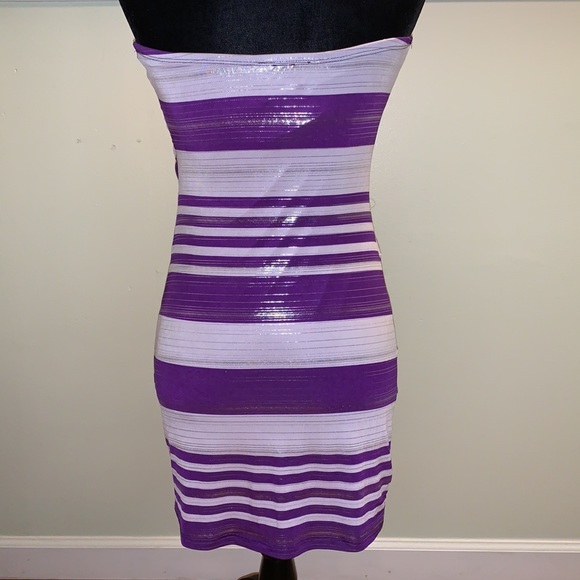 💜Mini Dress, Strapless and short💜 - Picture 7 of 8